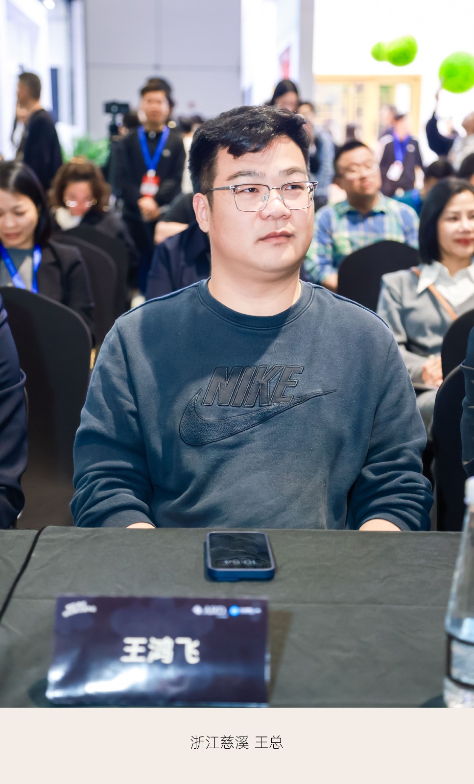 29494125.jpg